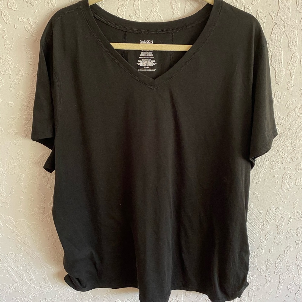 Danskin Now plus size 4x 26W/28W top